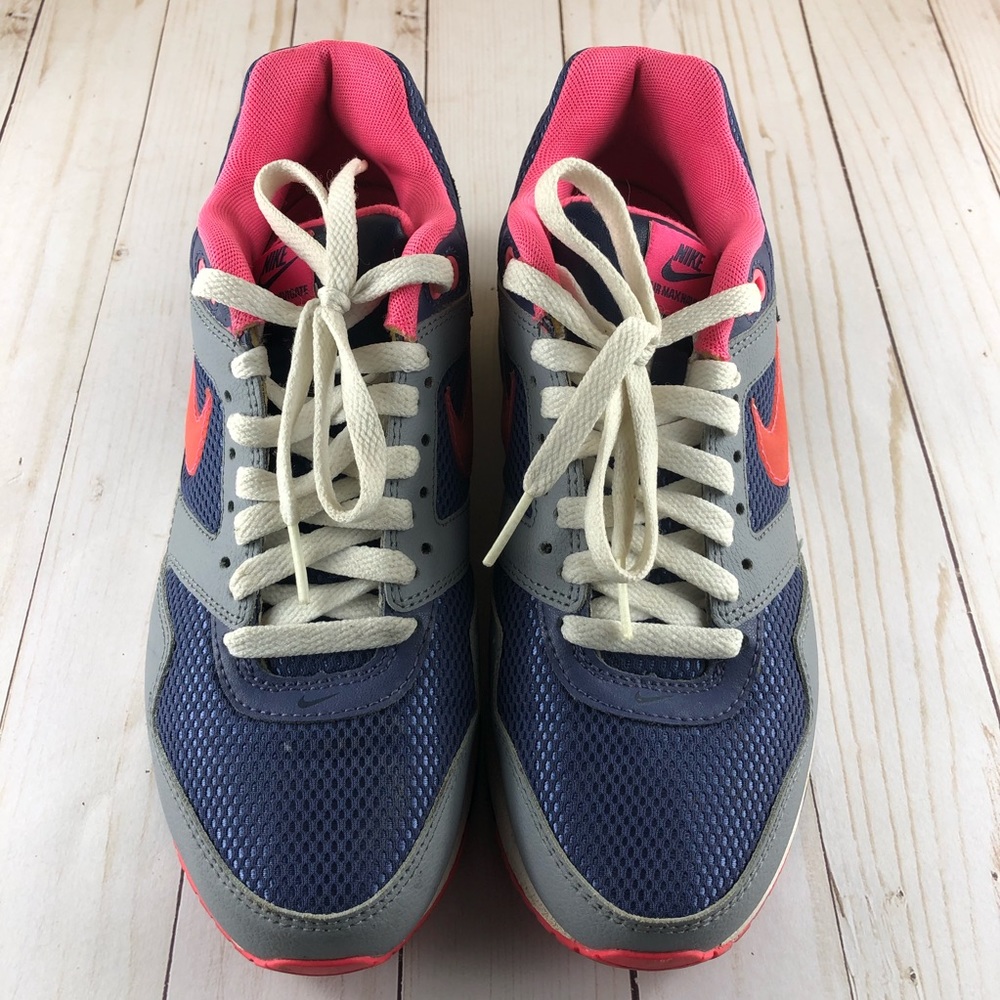 NIKE Air Max Navigate Women’s Running Shoe Sz 8.5